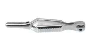 Serrefine 1 3/8" straight 10.0mm serrated jaws (999210544)